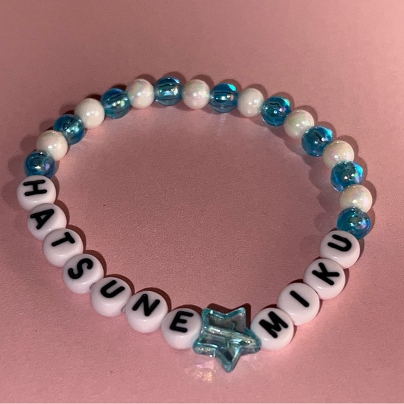 Hatsune Miku Themed Bracelet - Picture 4 of 4